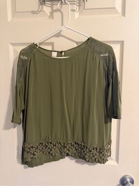 BONGO Olive Green Lace-Hem Blouse